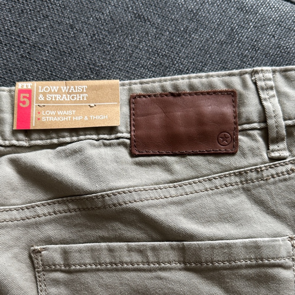 NWT Converse Vintage Khaki Lexington Pants - Picture 6 of 8